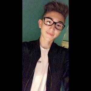 Meet your Posher, Dylan